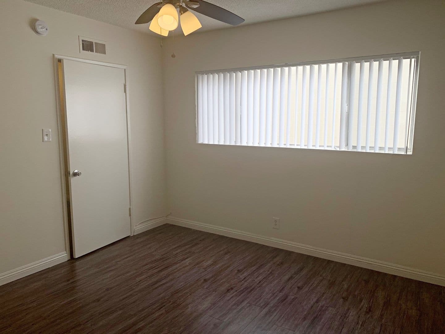 Los Angeles Apartment: 6125 Horner Street
