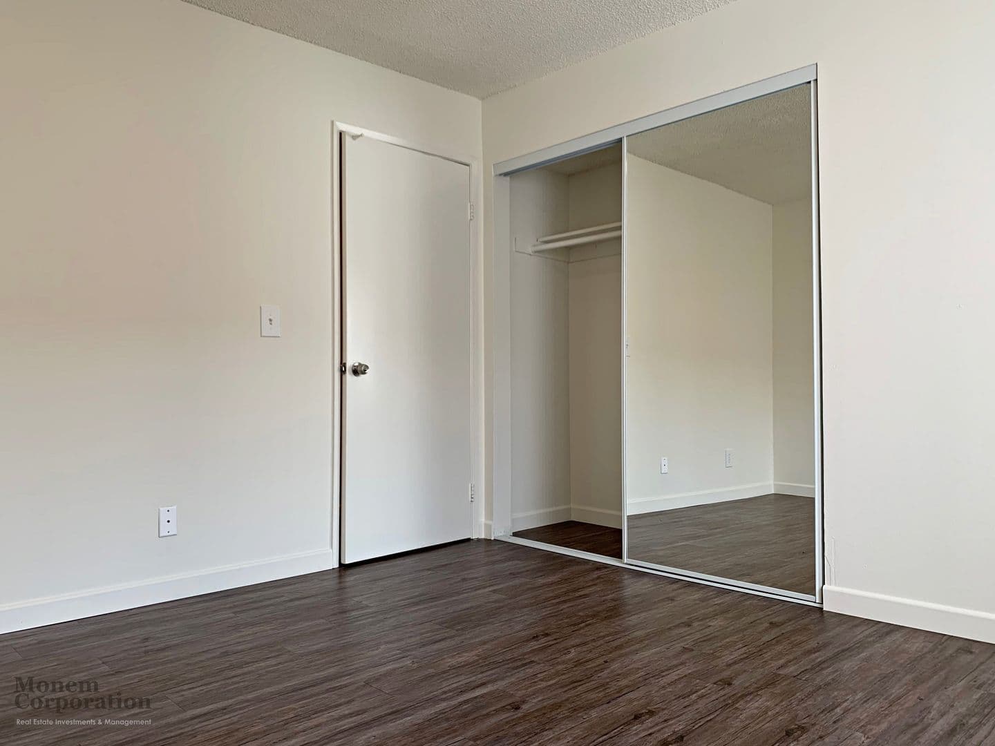 Glendale Apartment: 1010 - 1012 E Acacia Ave