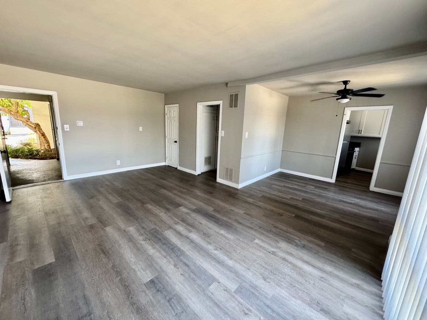 Los Angeles Apartment: 4066 Coco Ave