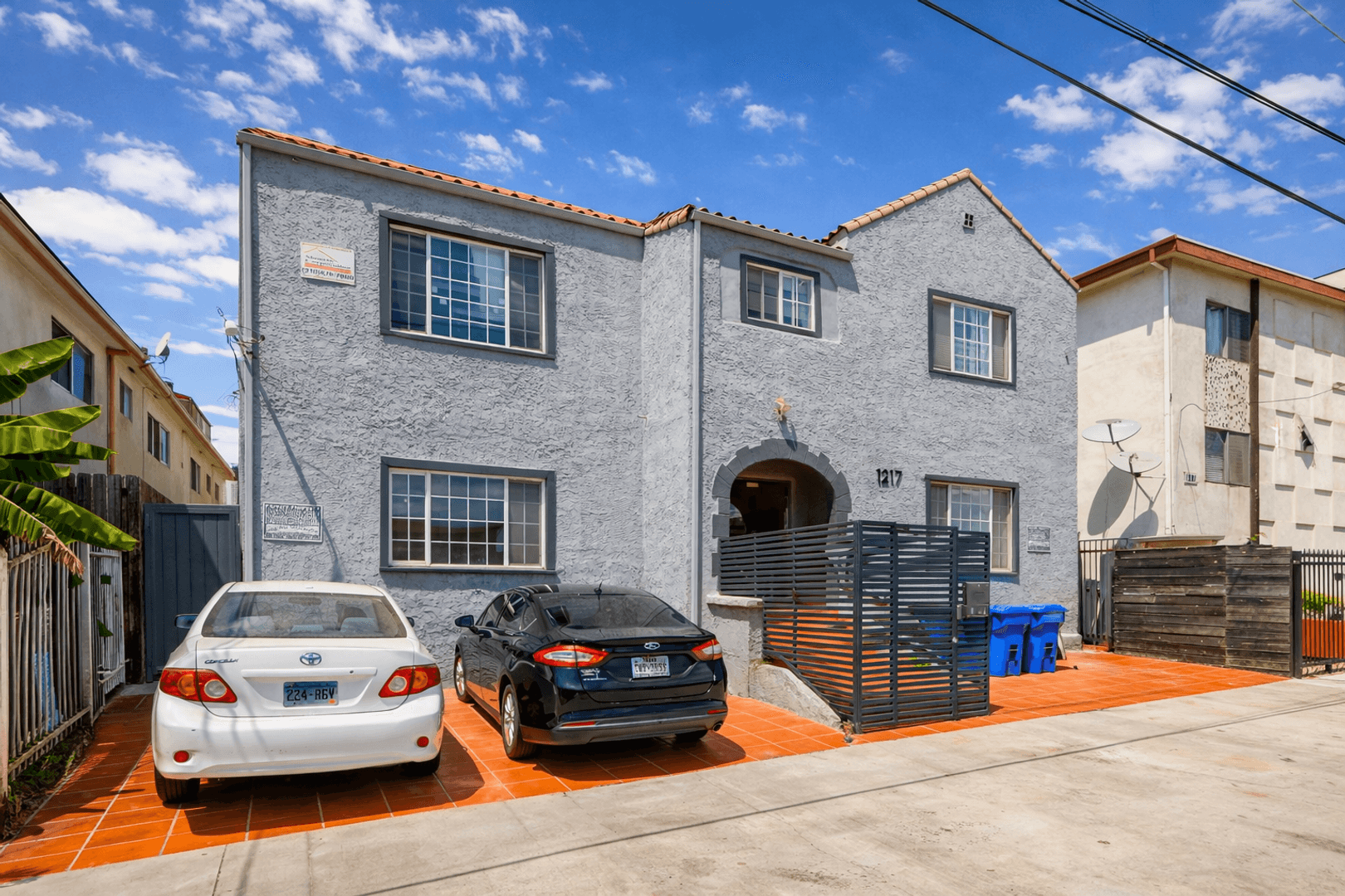 Los Angeles Apartment: 1217 N Berendo St