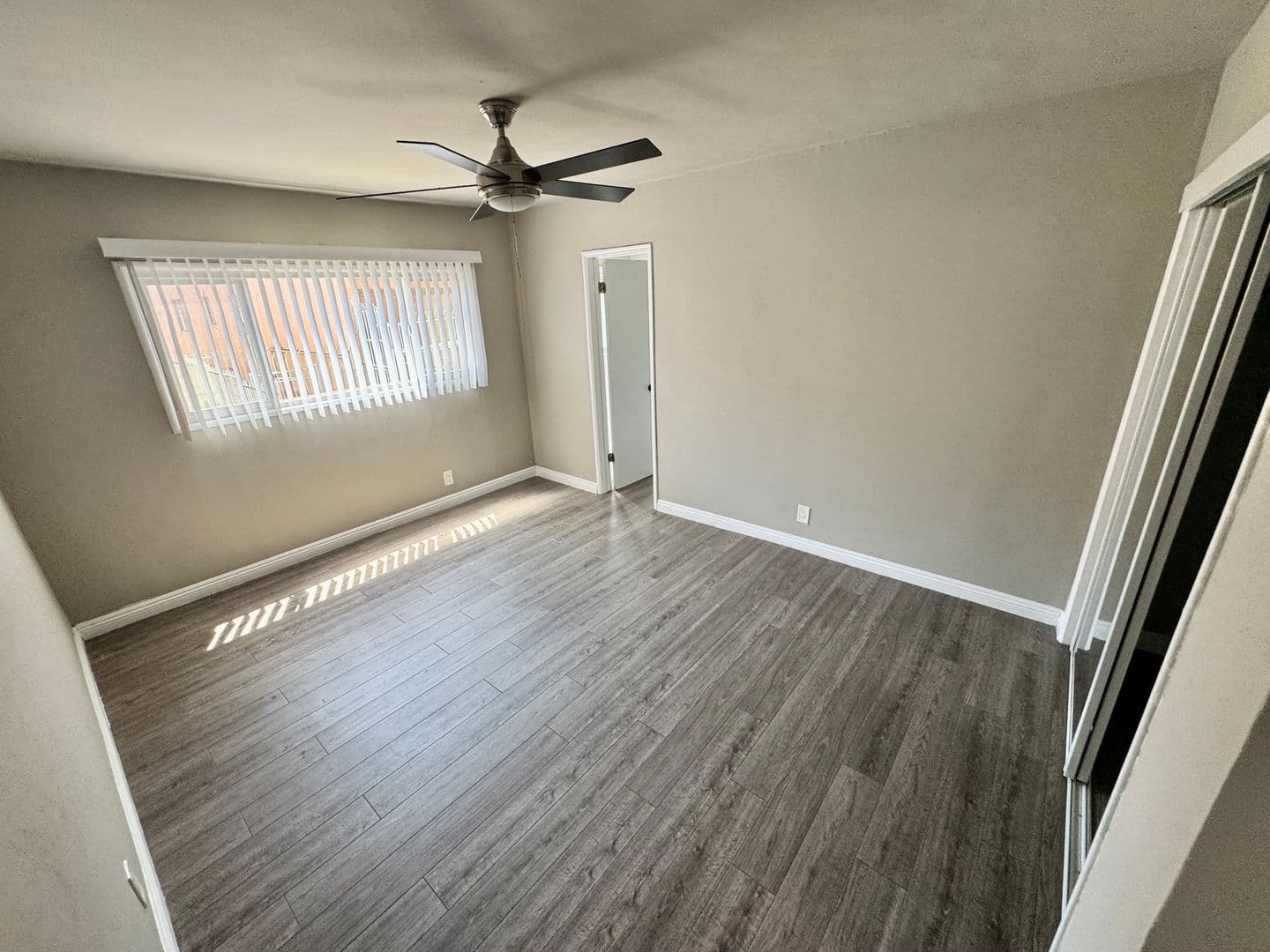 Los Angeles Apartment: 4046-4052 Coco Ave