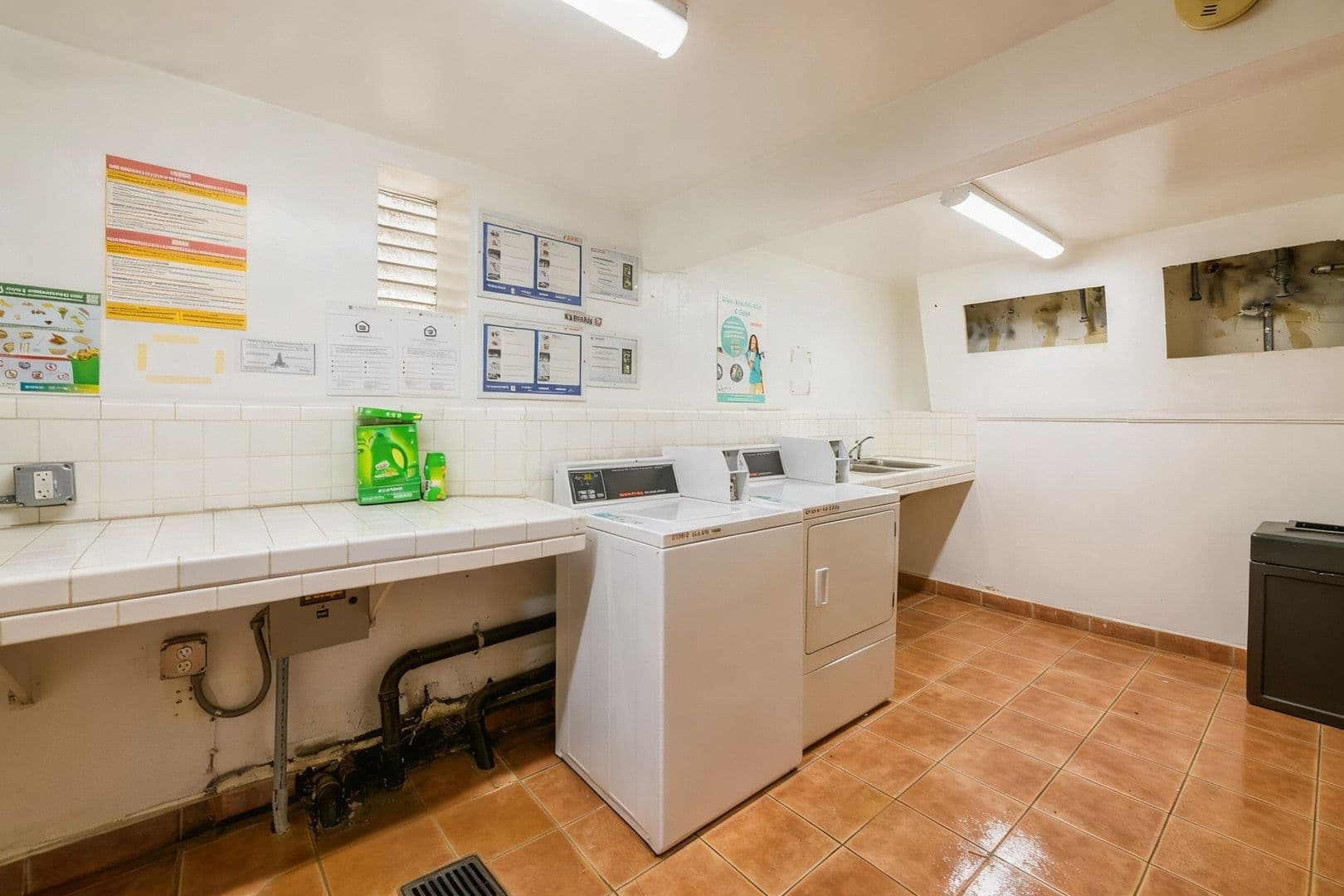 Los Angeles Apartment: 1234 N Berendo St