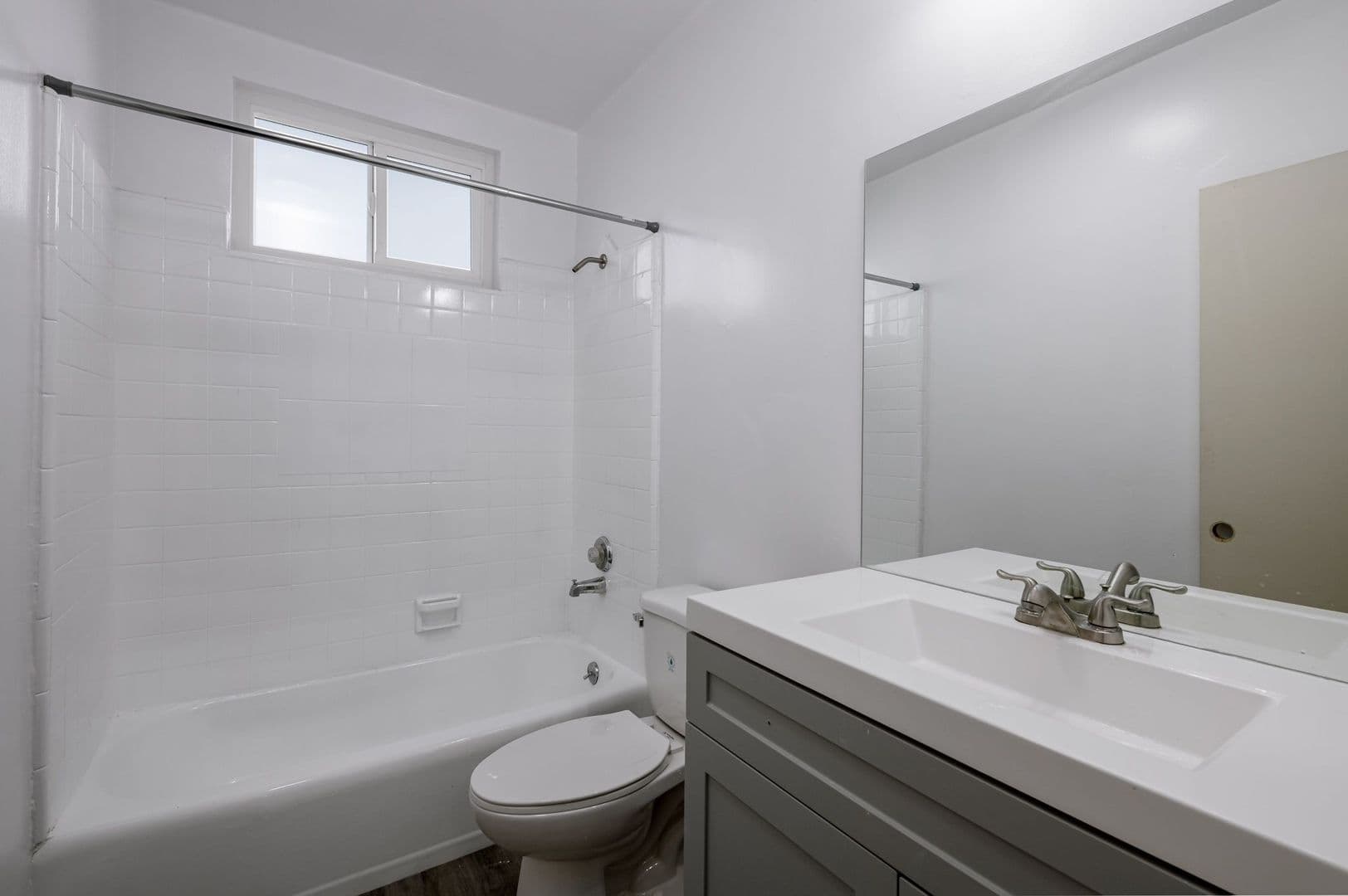 North Hollywood Apartment: 13205 Barbara Ann Street