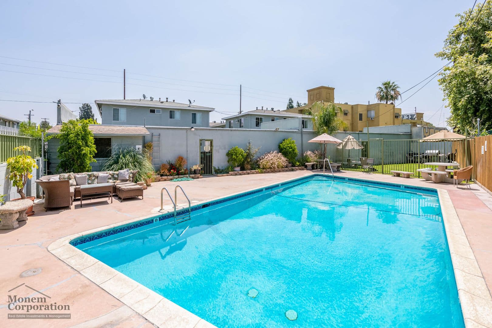 Los Angeles Apartment: 6153, 6159 & 6165 Coldwater Canyon Ave