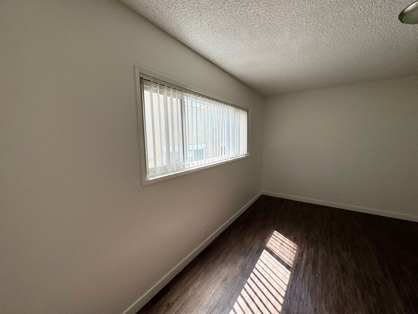 Los Angeles Apartment: 3772 Lockland Drive