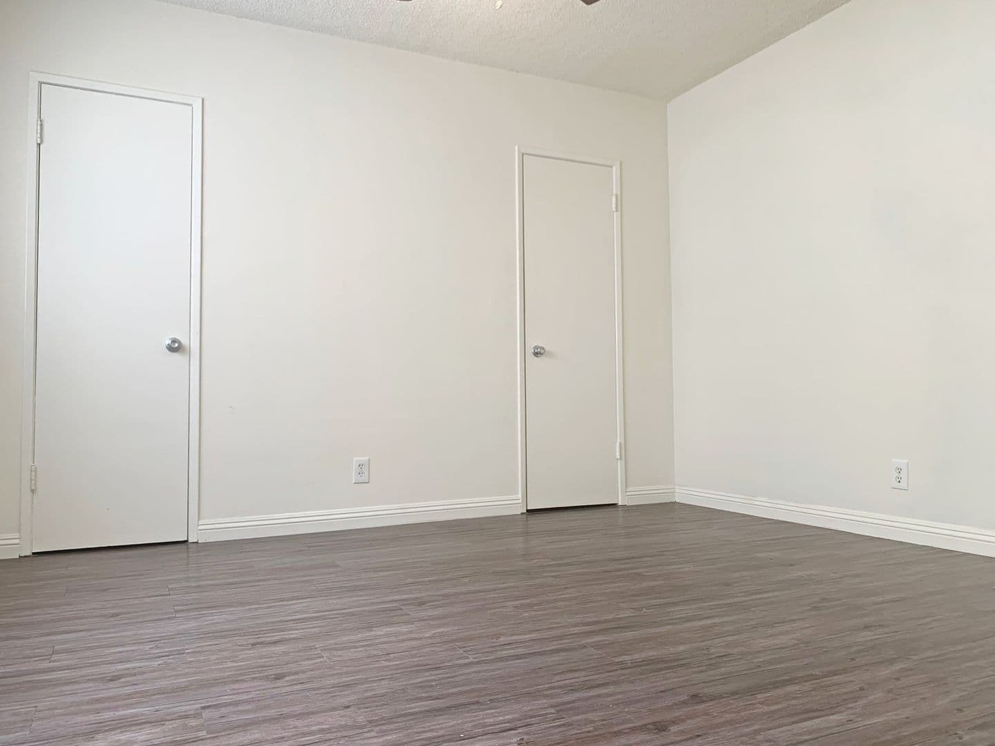 Los Angeles Apartment: 6125 Horner Street