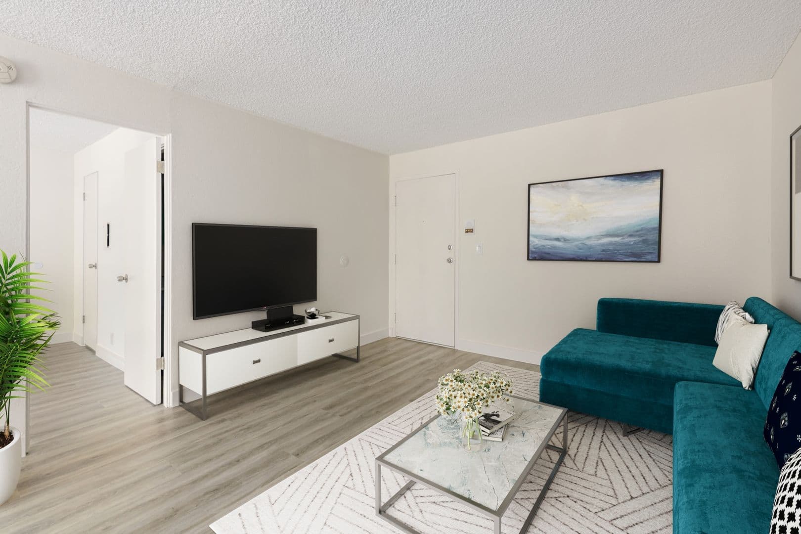 Van Nuys Apartment: 6861 Sepulveda Blvd