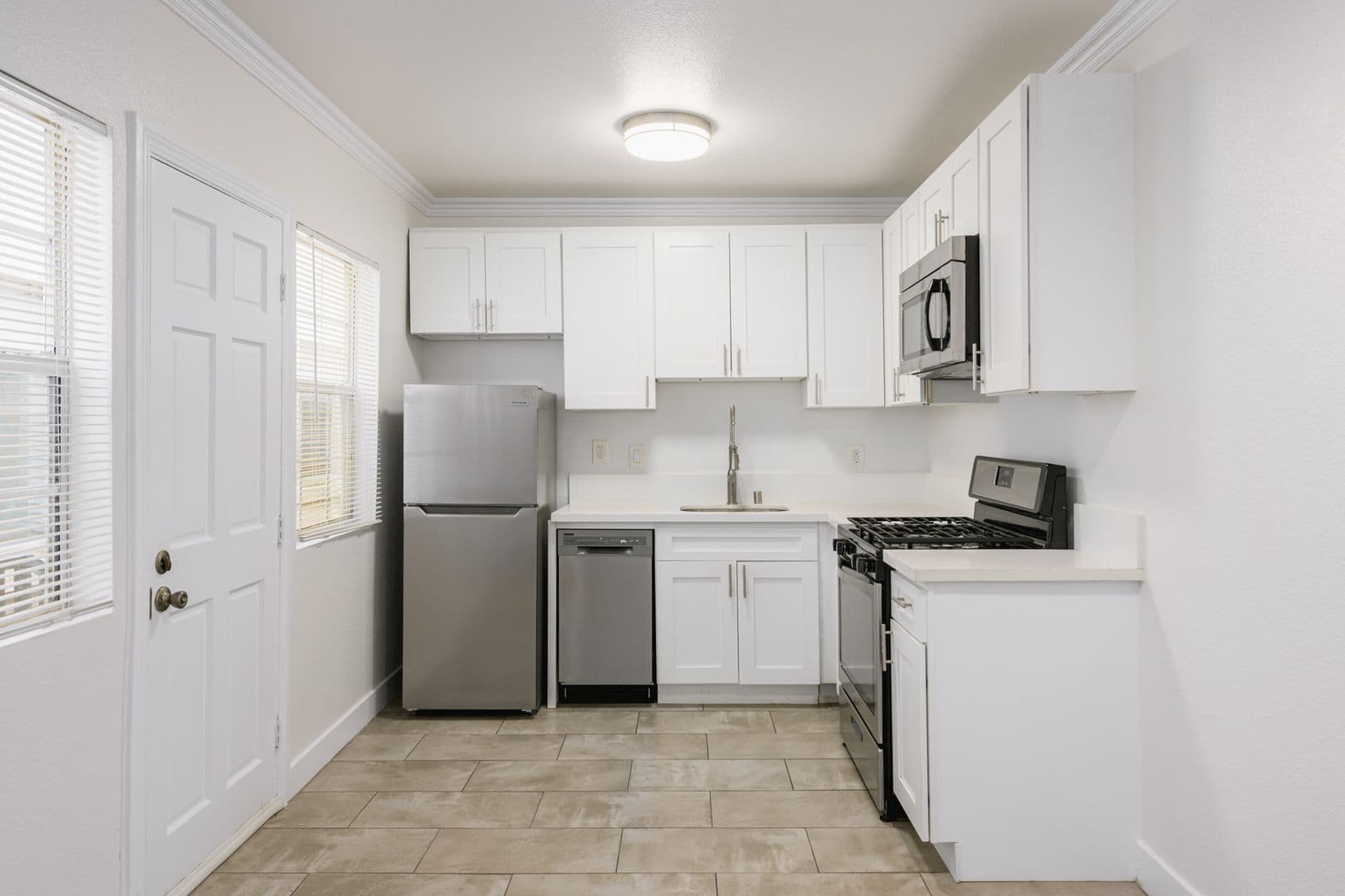 Los Angeles Apartment: 1234 N Berendo St