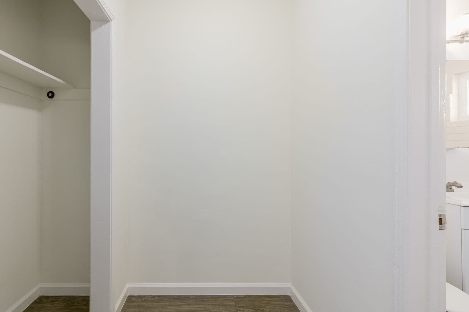 Los Angeles Apartment: 1210 N Berendo Street
