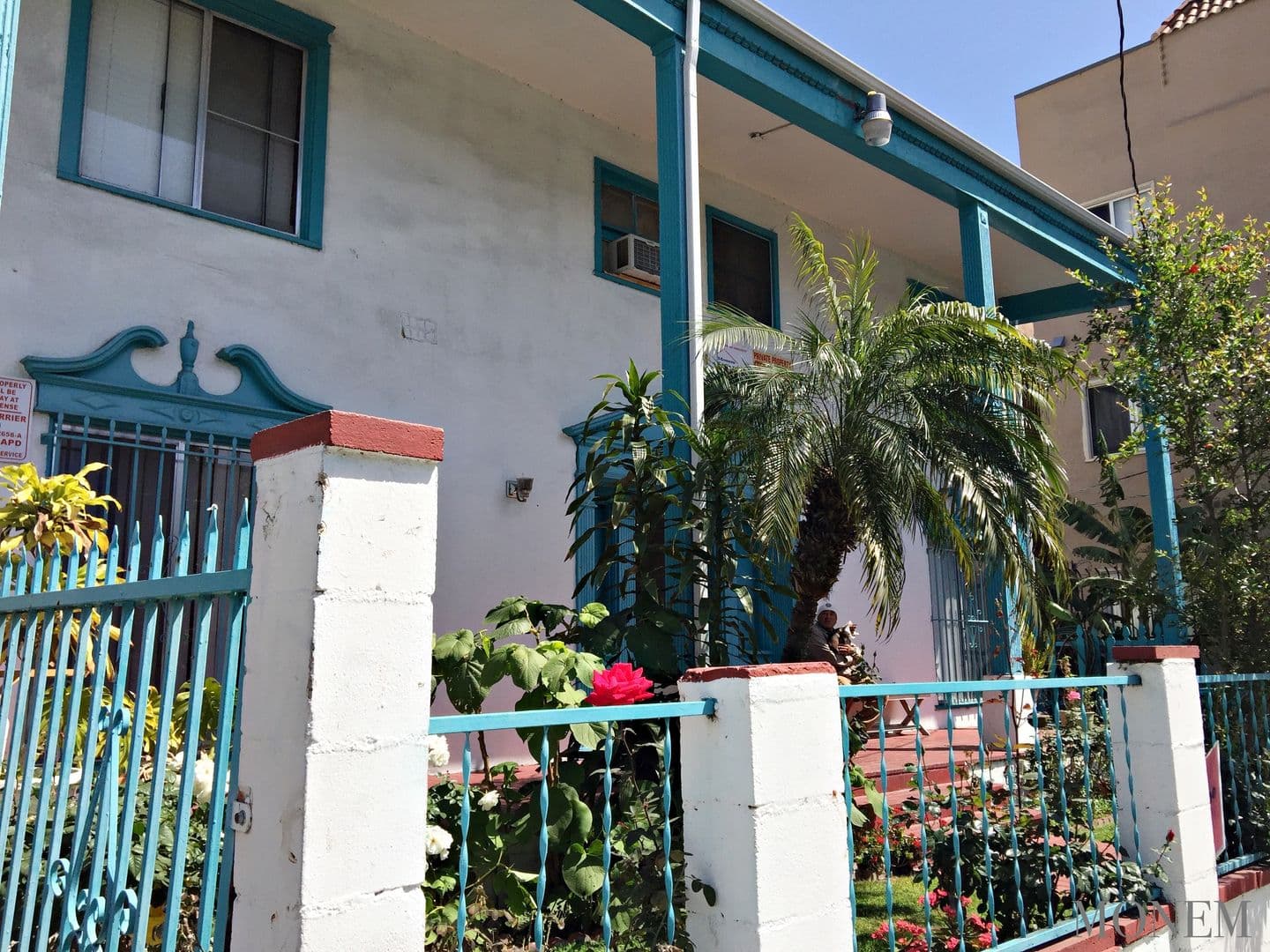 Los Angeles Apartment: 1210 N Berendo Street