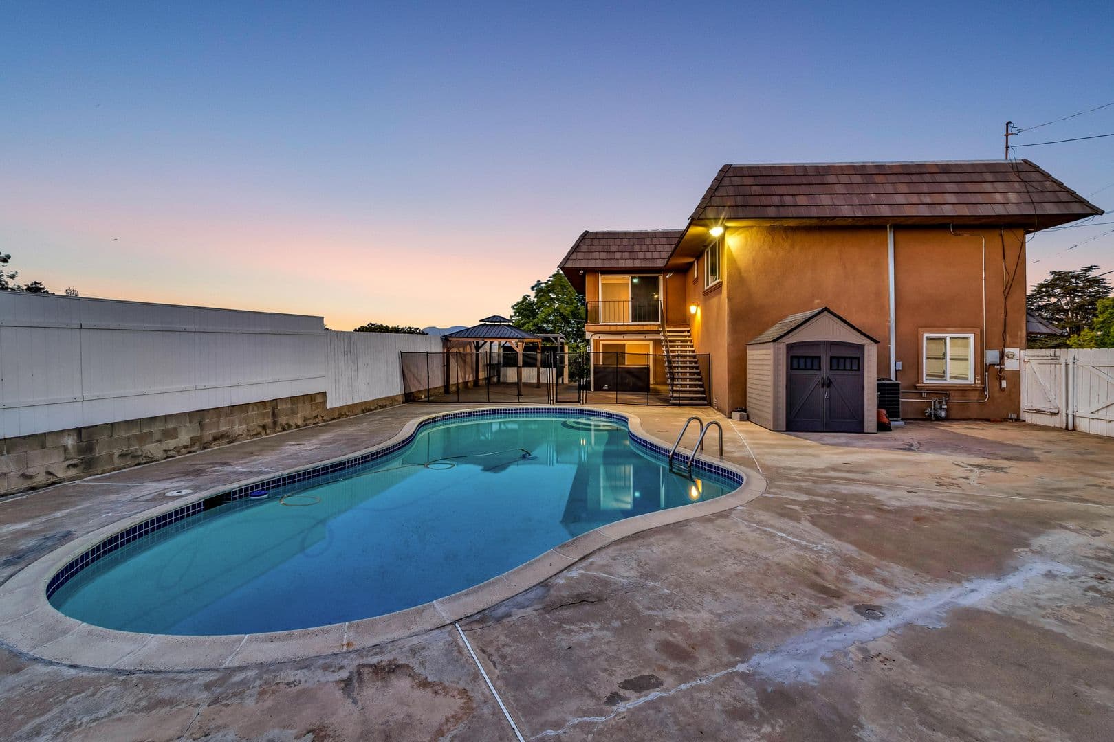 El Cajon House: 166 Cottonpatch Way