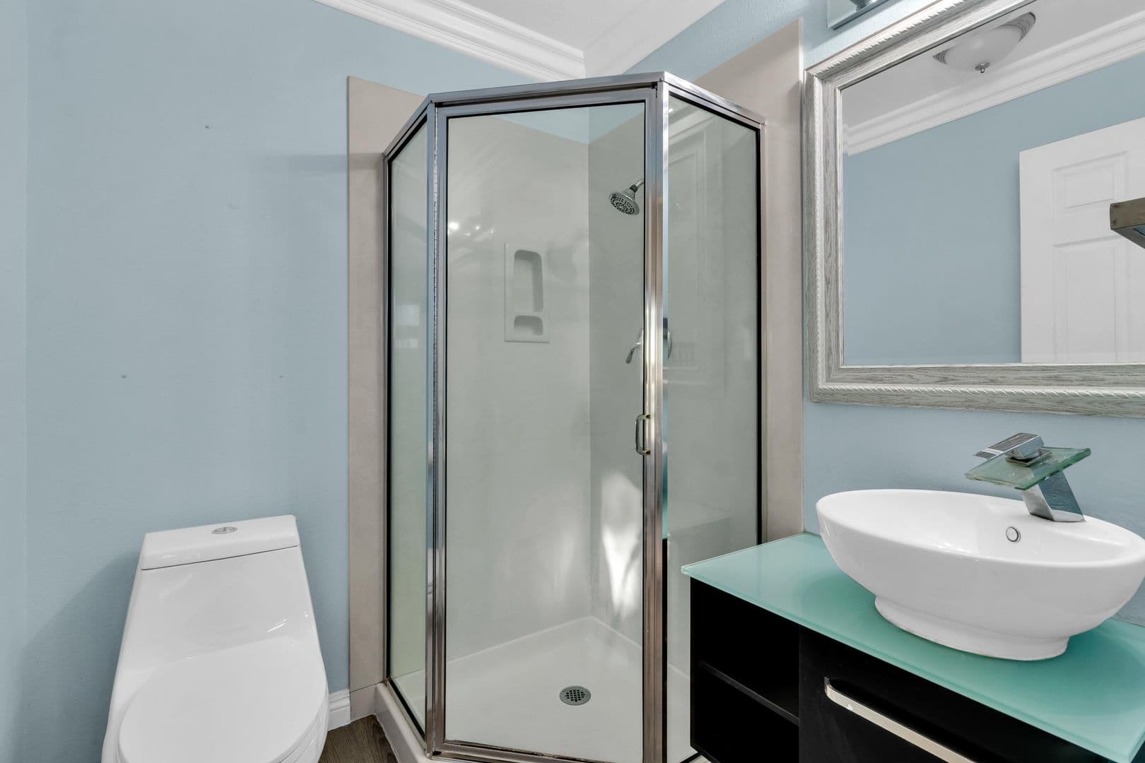 El Cajon House: 166 Cottonpatch Way