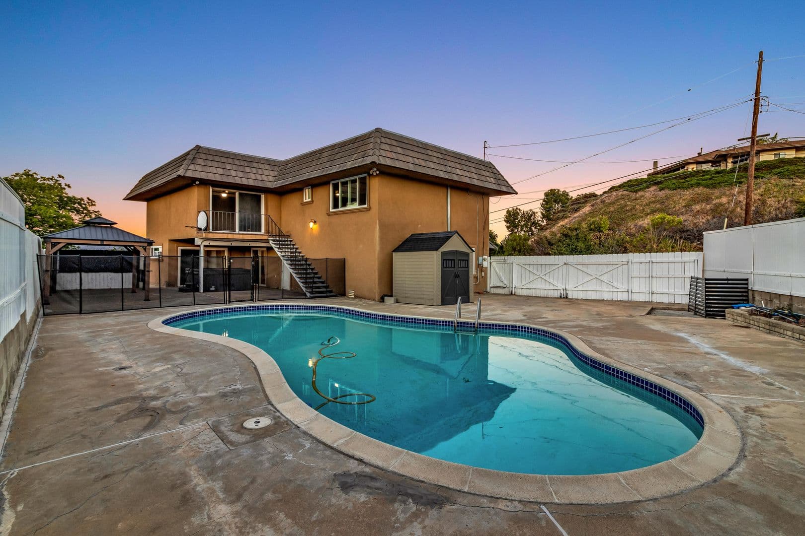 El Cajon House: 166 Cottonpatch Way