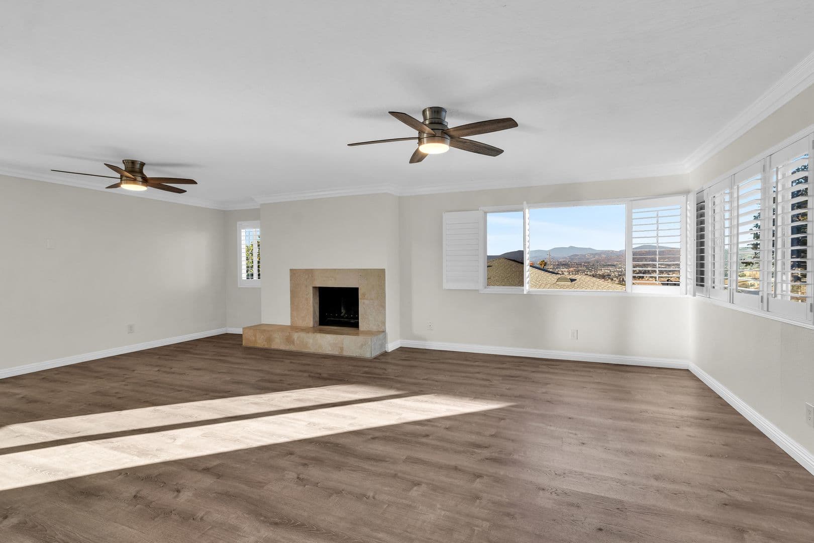 El Cajon House: 166 Cottonpatch Way