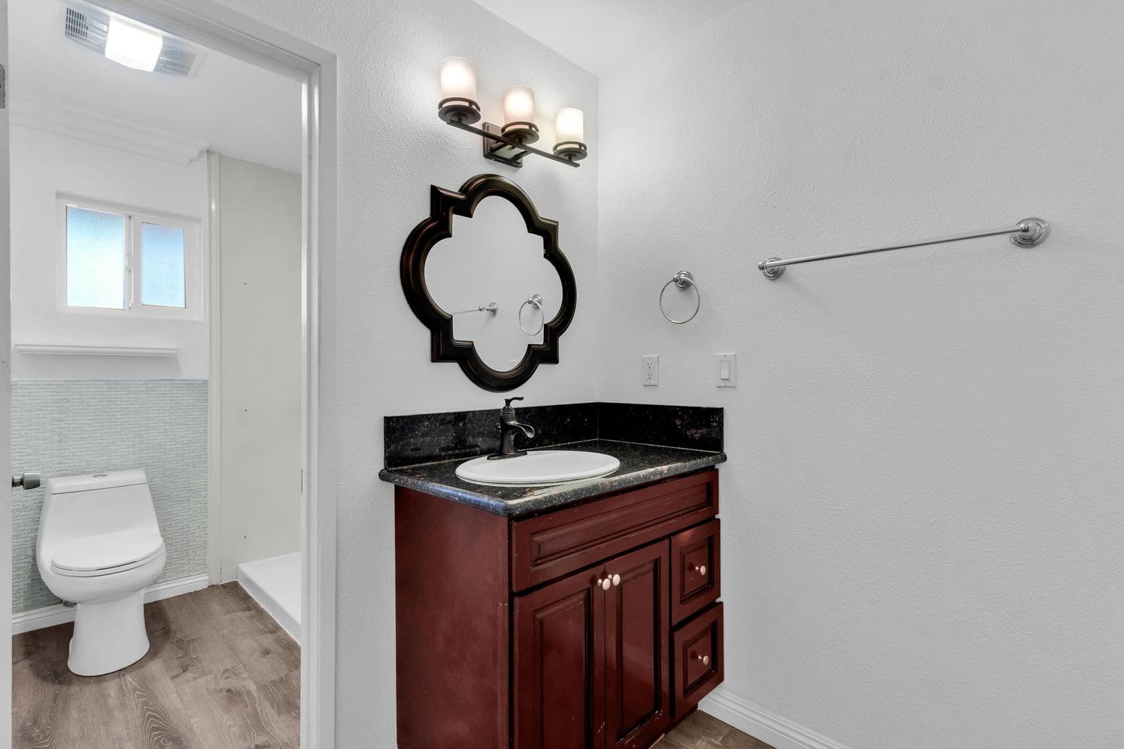 El Cajon House: 166 Cottonpatch Way