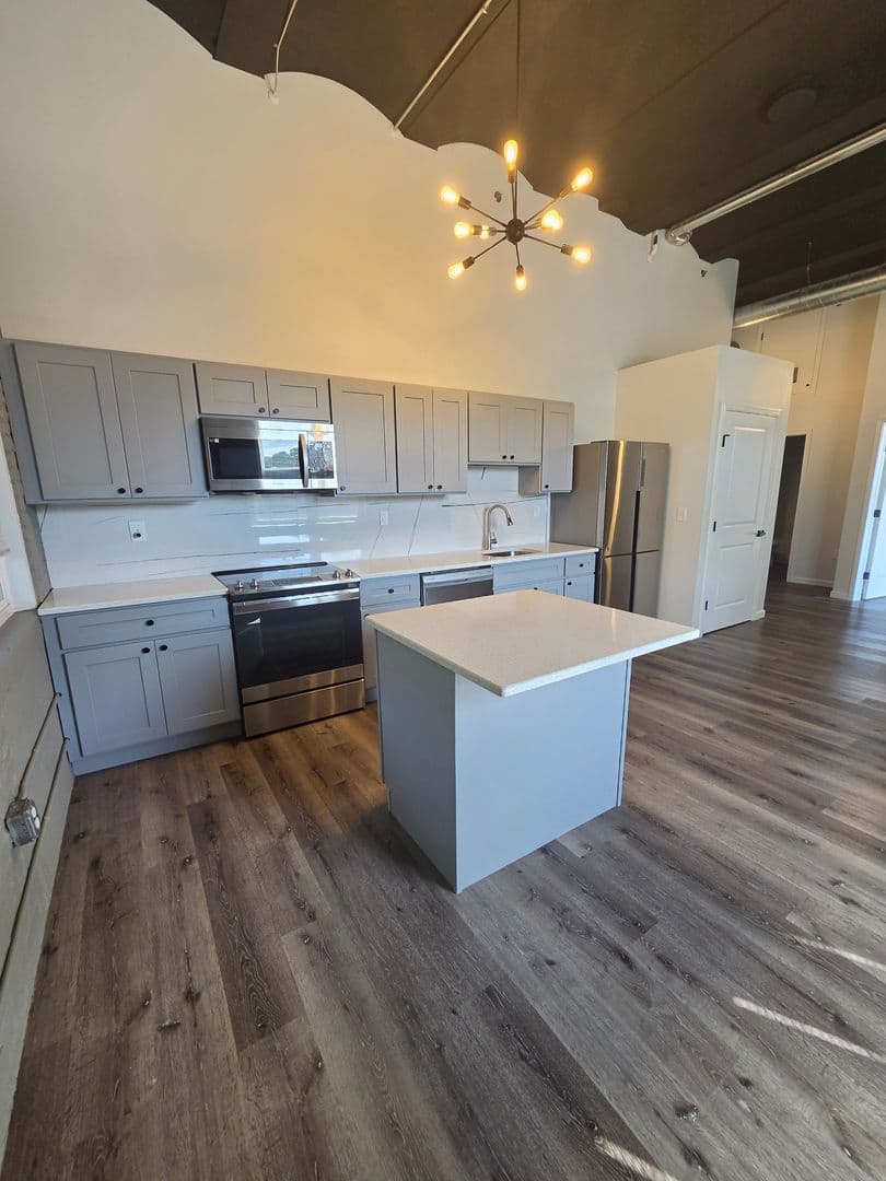 Bethlehem Apartment: 810-813 Monocacy St.