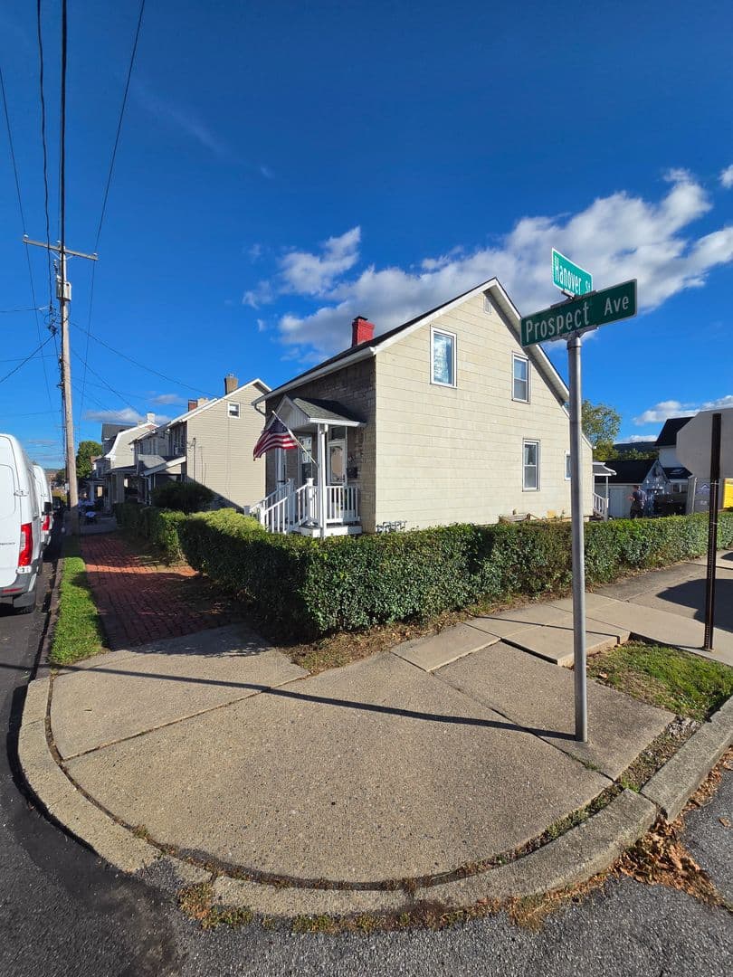 Bethlehem House: 421 Prospect