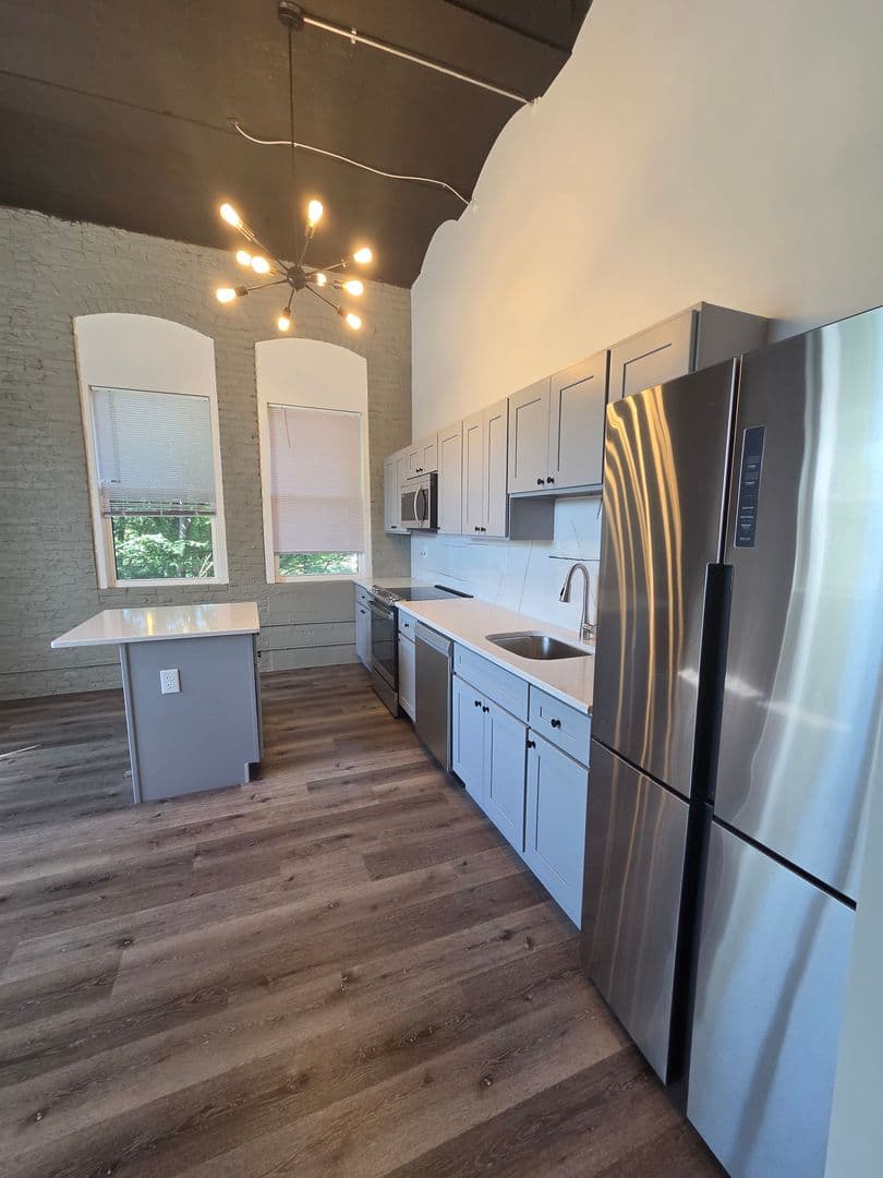 Bethlehem Apartment: 810-813 Monocacy St.