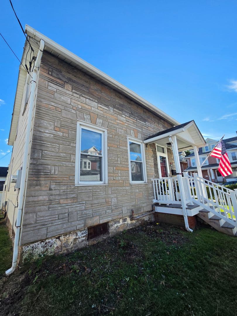 Bethlehem House: 421 Prospect