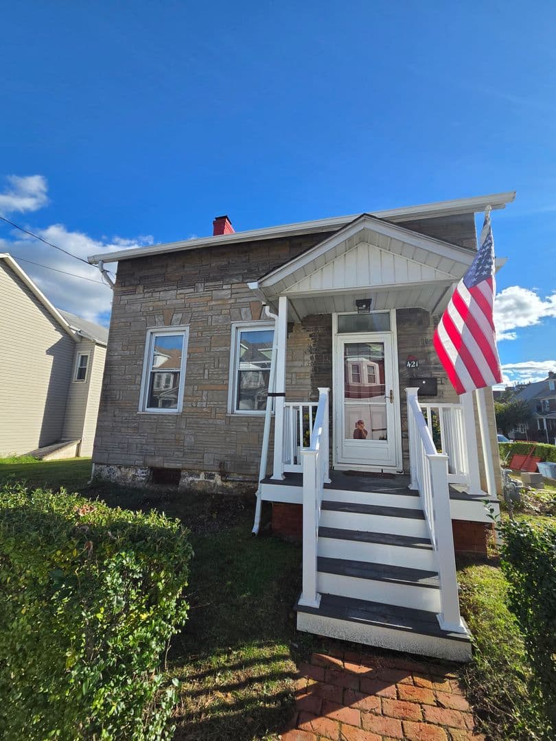 Bethlehem House: 421 Prospect