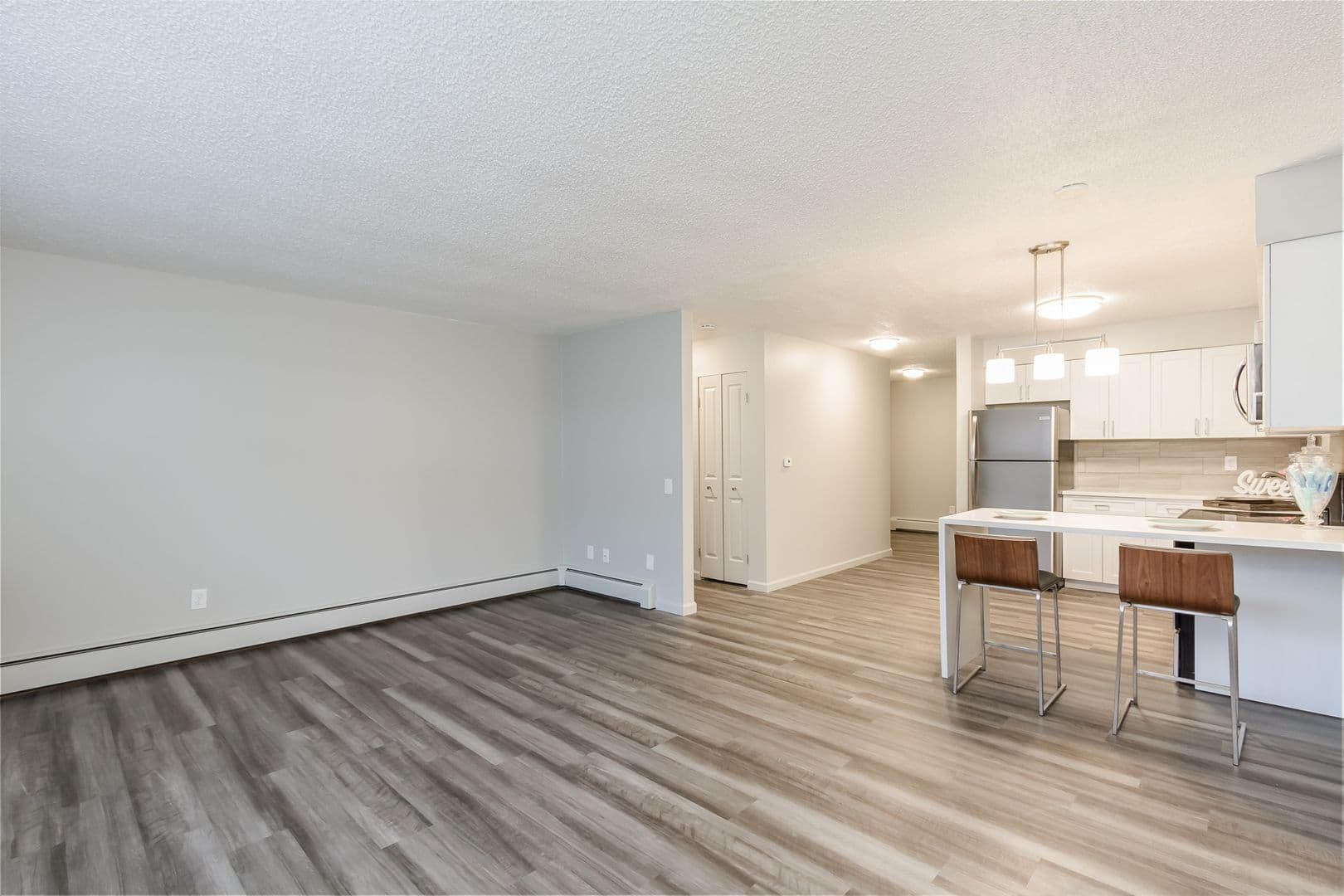 Brighton Apartment: Brighton Village Apartments