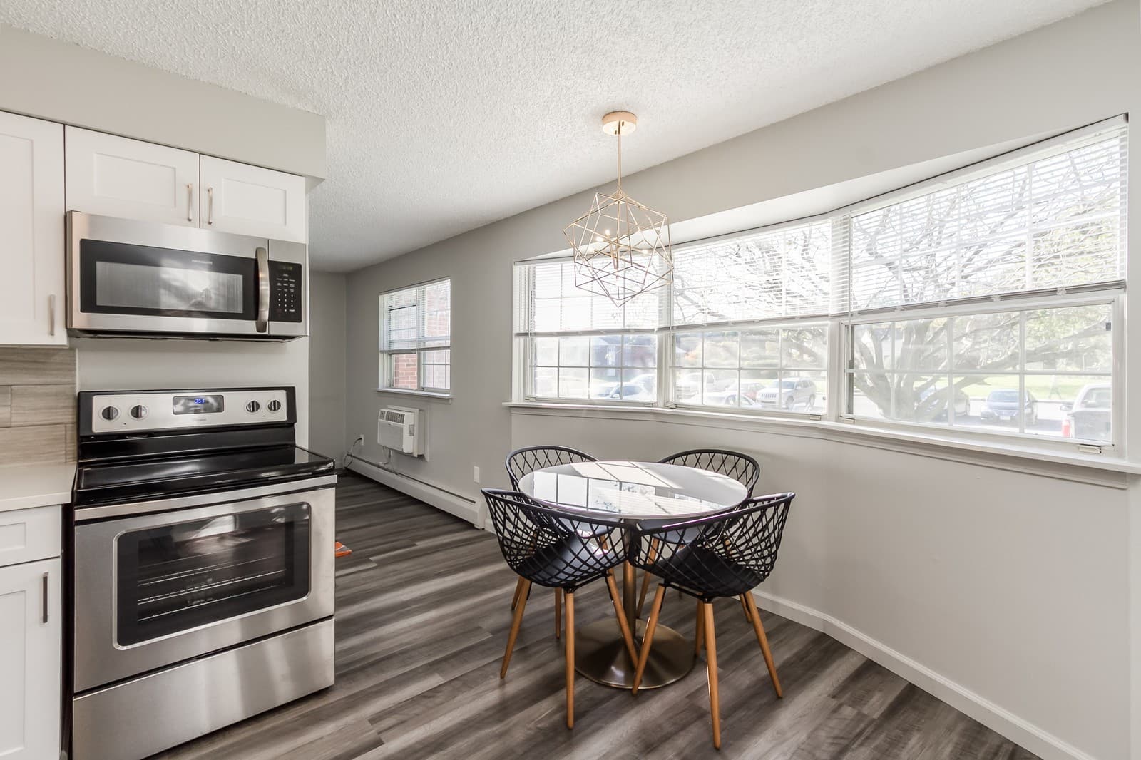 Brighton Apartment: Brighton Village Apartments
