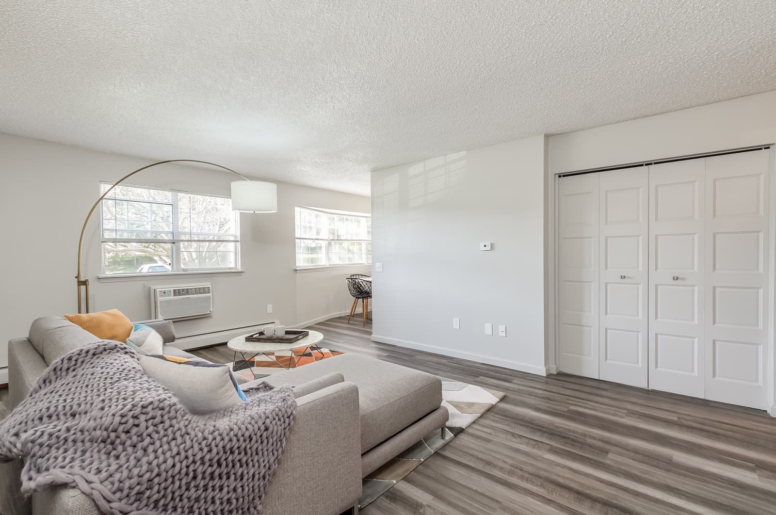 Brighton Apartment: Brighton Village Apartments