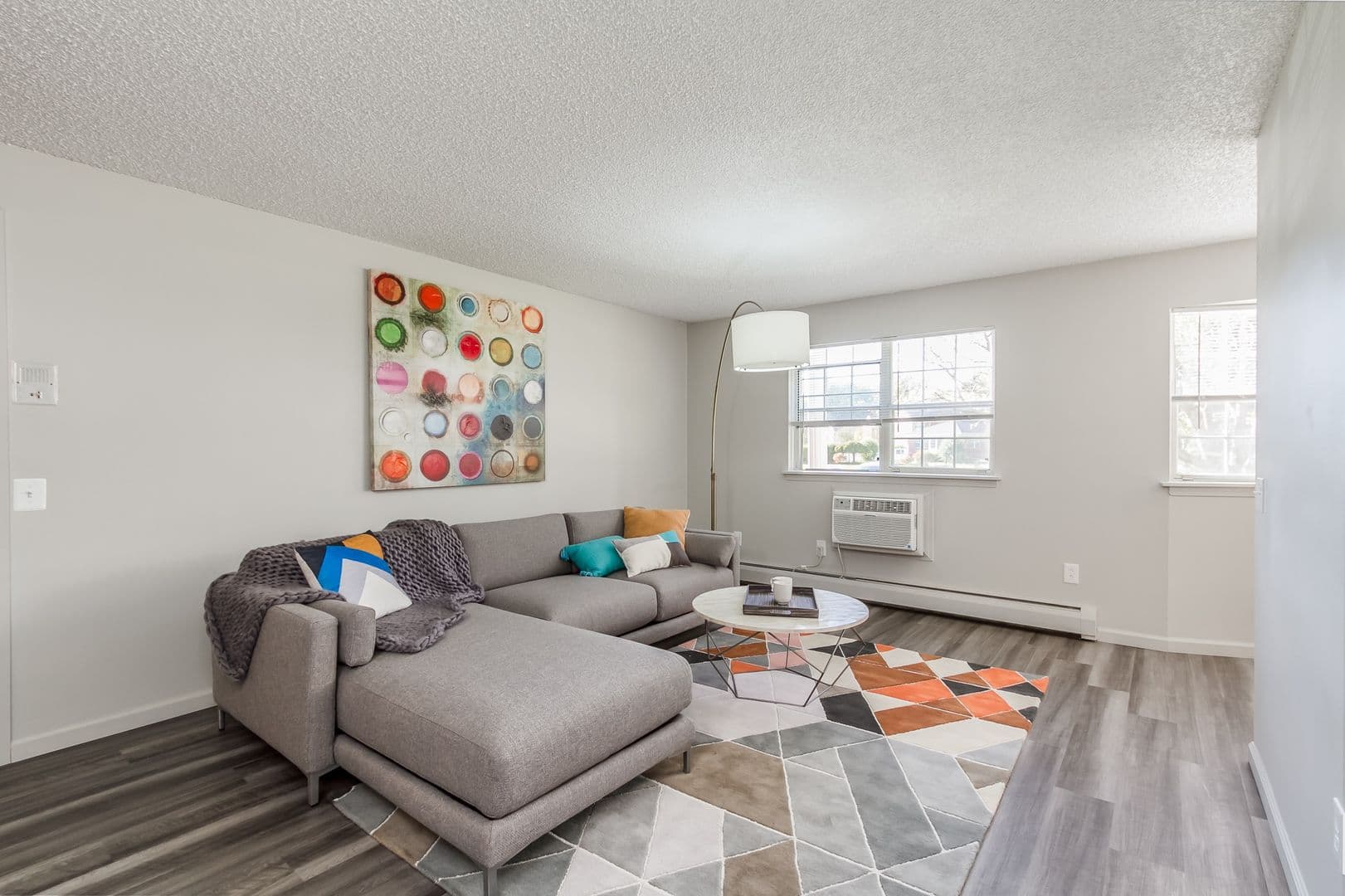 Brighton Apartment: Brighton Village Apartments