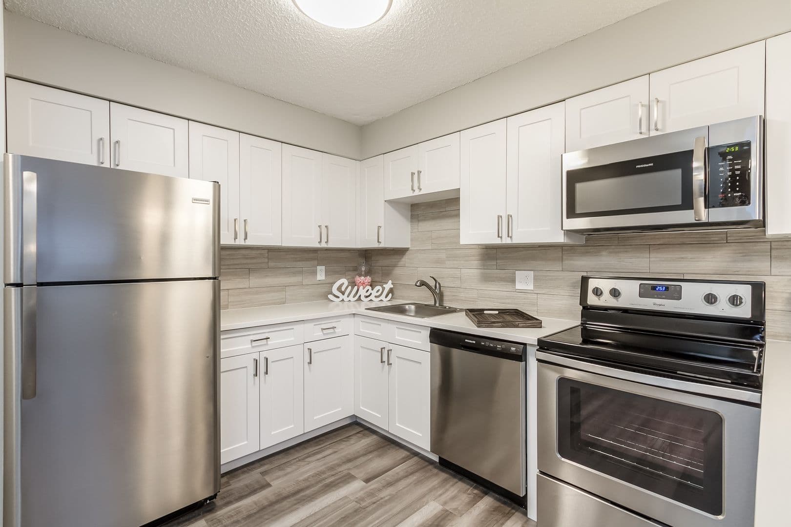 Brighton Apartment: Brighton Village Apartments