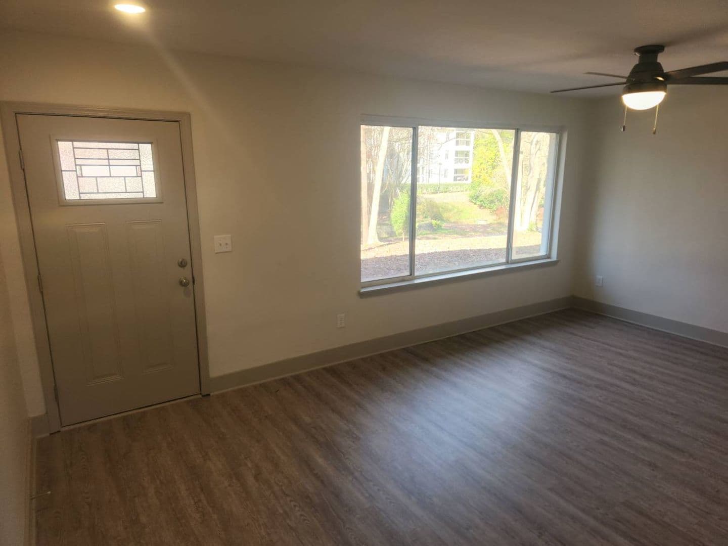 Decatur Apartment: 2085 Powell Ln
