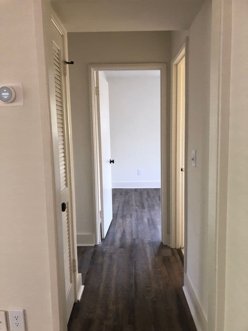 Decatur Apartment: 212 Adair Street