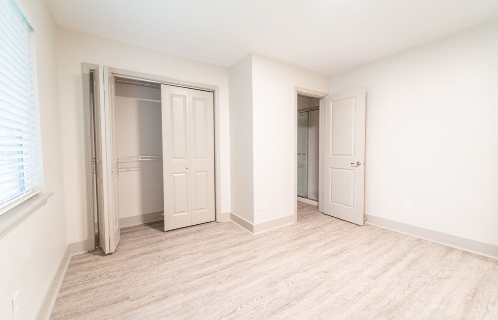 Decatur Apartment: 2085 Powell Ln