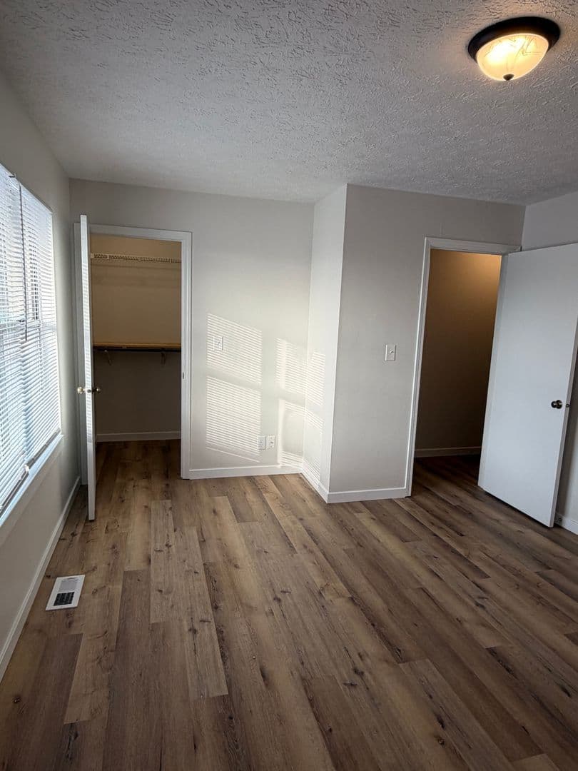 Lafayette Apartment: 1900 Windemere Drive