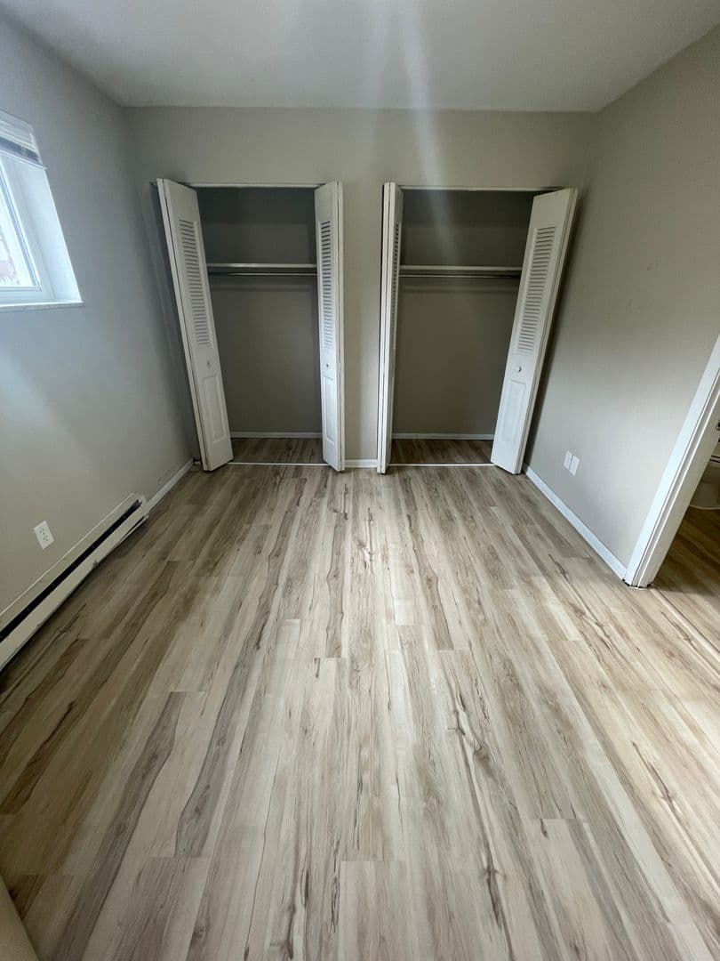 Kokomo Apartment: 1302 W Sycamore St