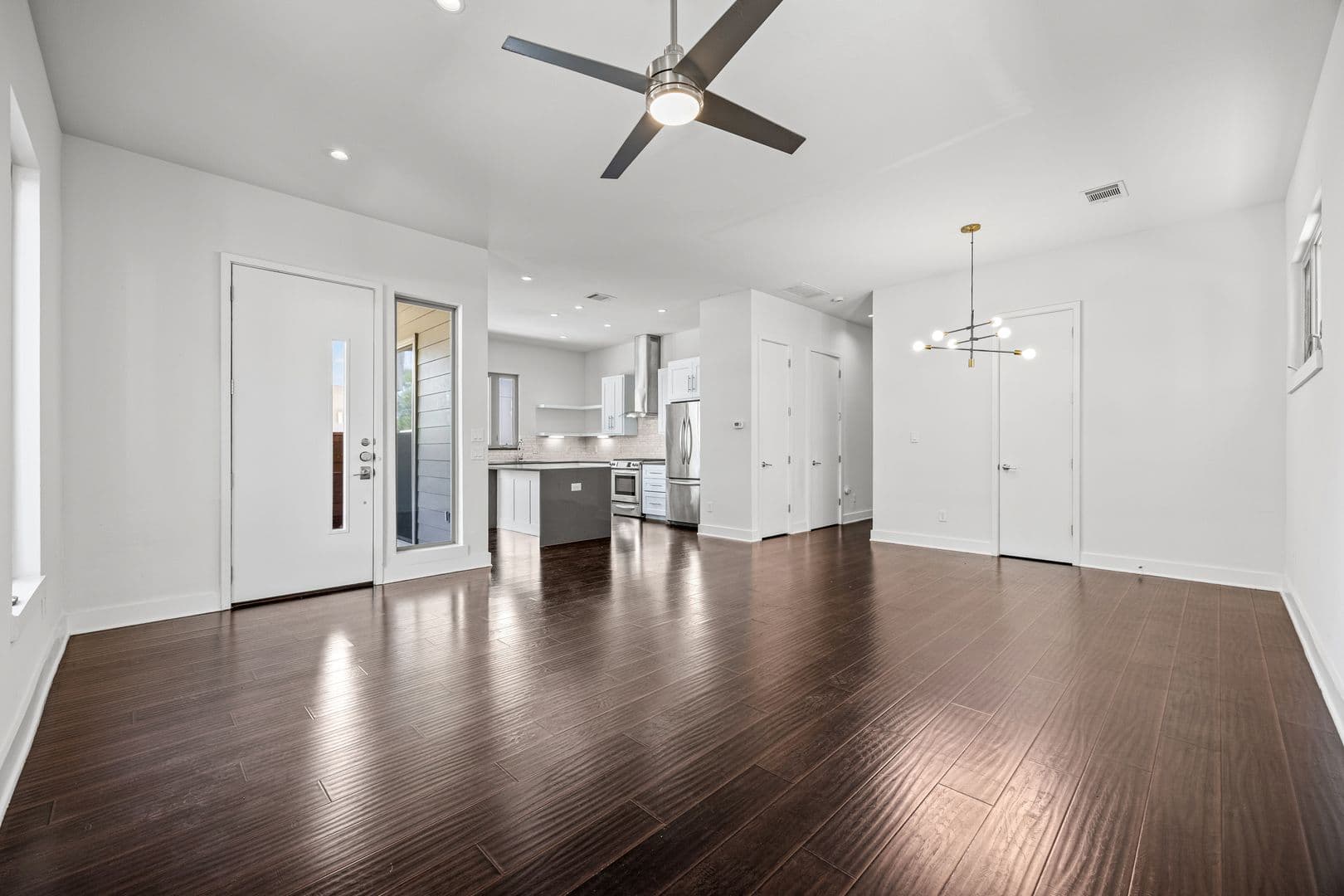 Austin Townhome: 502 W 51st St