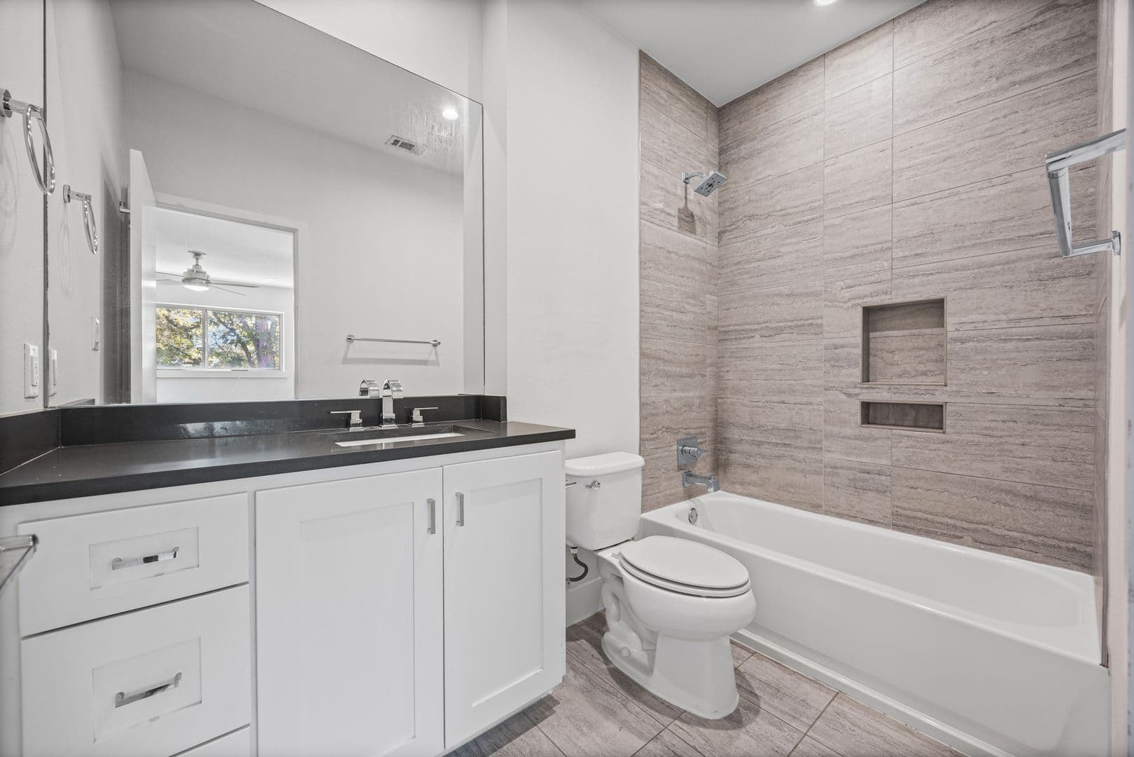 Austin Townhome: 502 W 51st St