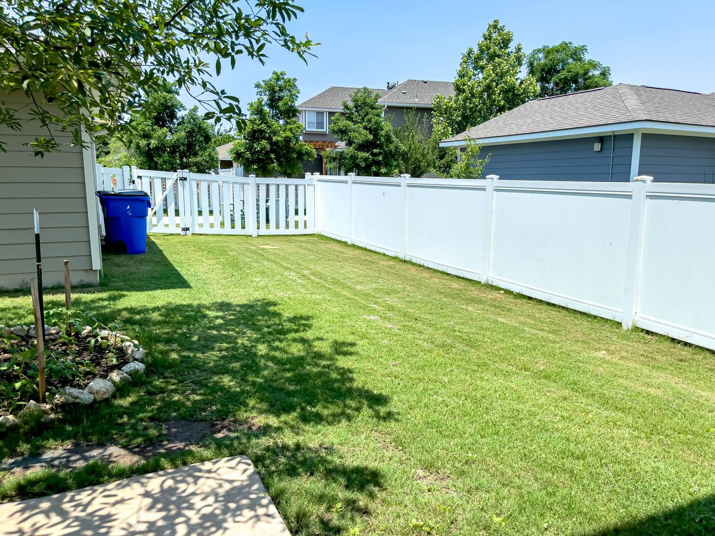 Cedar Park House: 601 Cherry Creek Drive, Unit 4