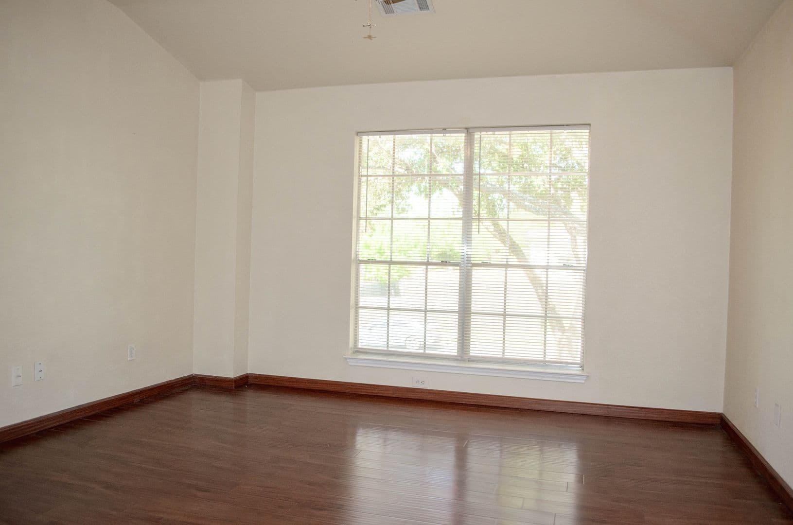 Austin House: 505 Shant Street