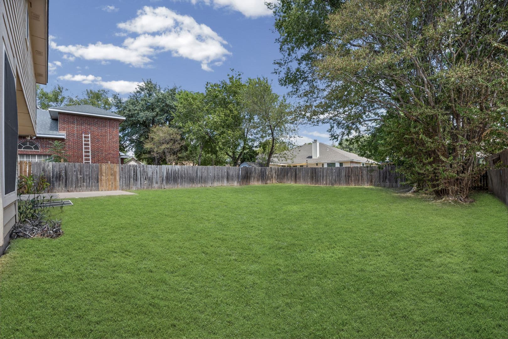 Leander House: 2502 Cynthia Court