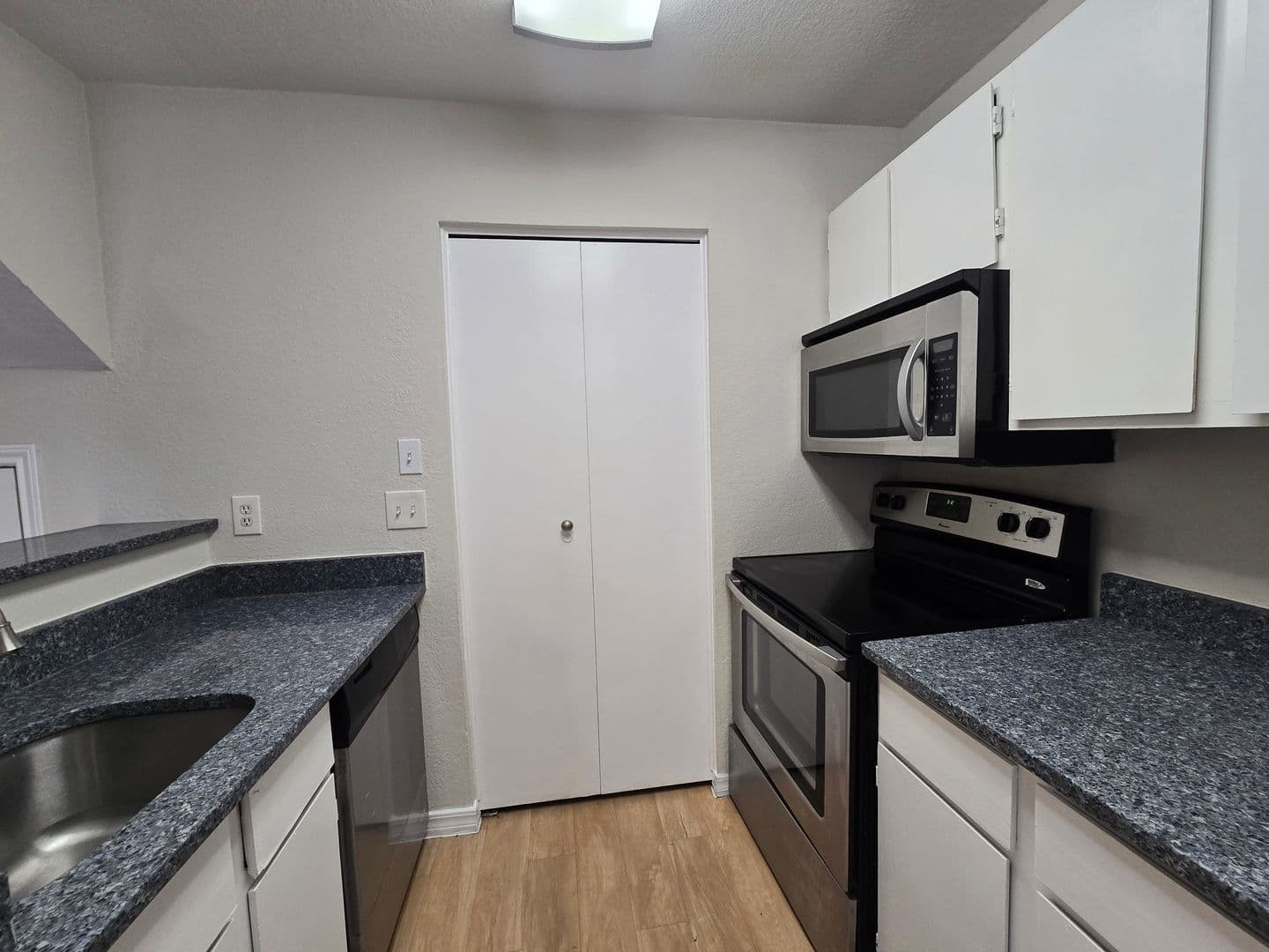 Austin Apartment: 513 South Park Drive