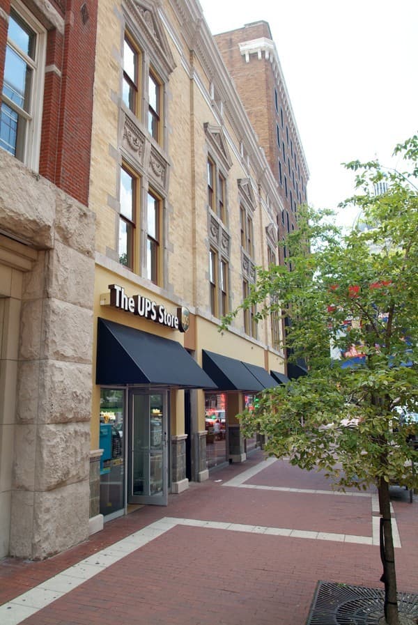 Indianapolis Apartment: 133-137 W. Market Street