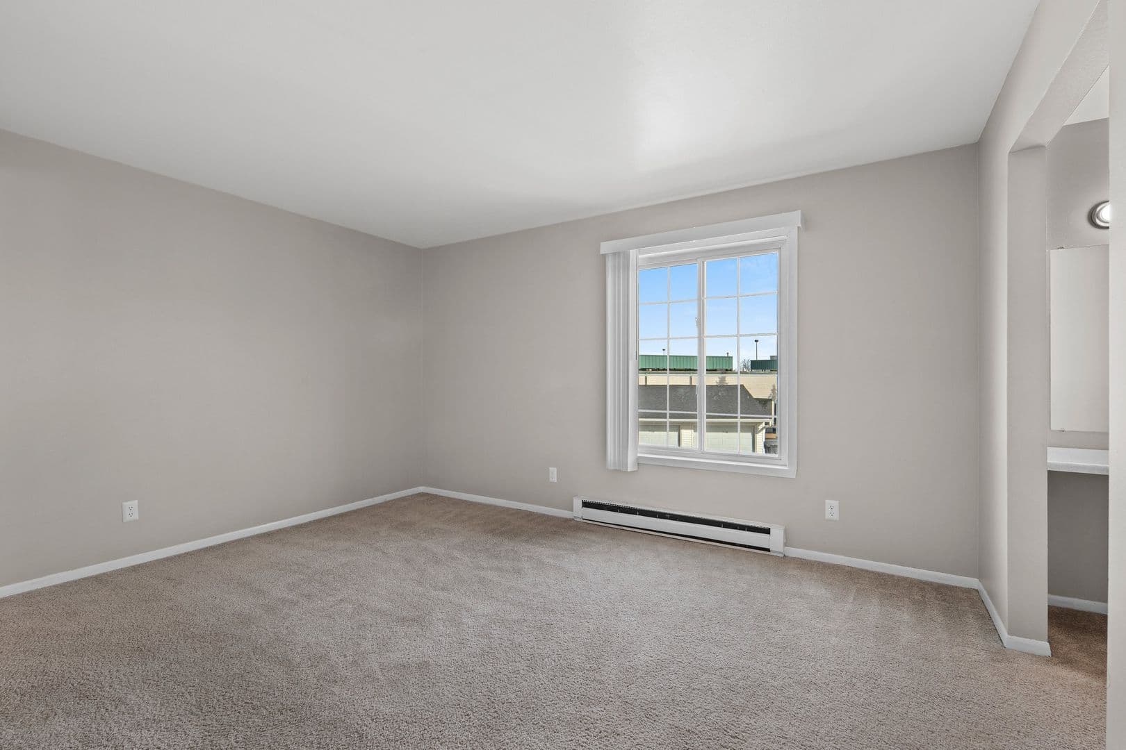 Fond Du Lac Apartment: 37 Fountain Circle