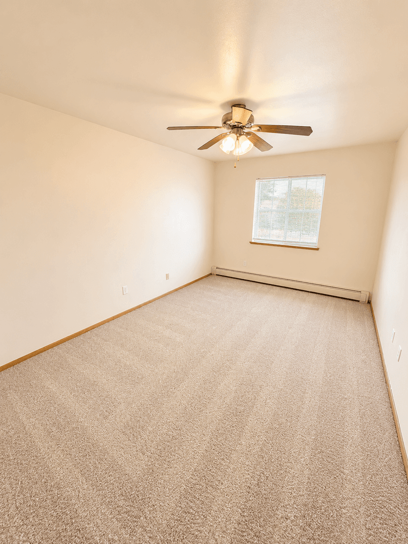 Sparta Apartment: 604 N Black River St