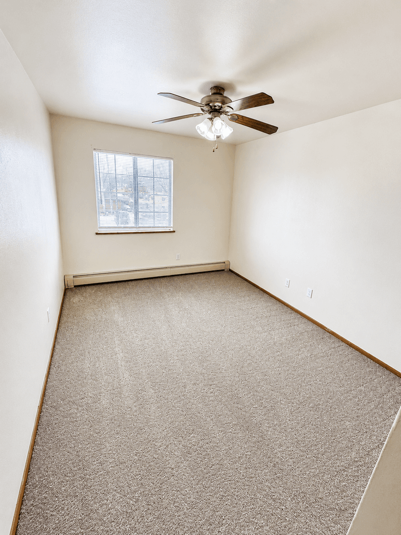 Sparta Apartment: 604 N Black River St