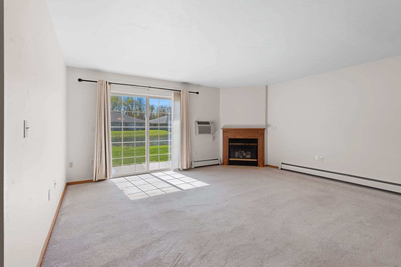Cecil Apartment: 308 Golfview Road