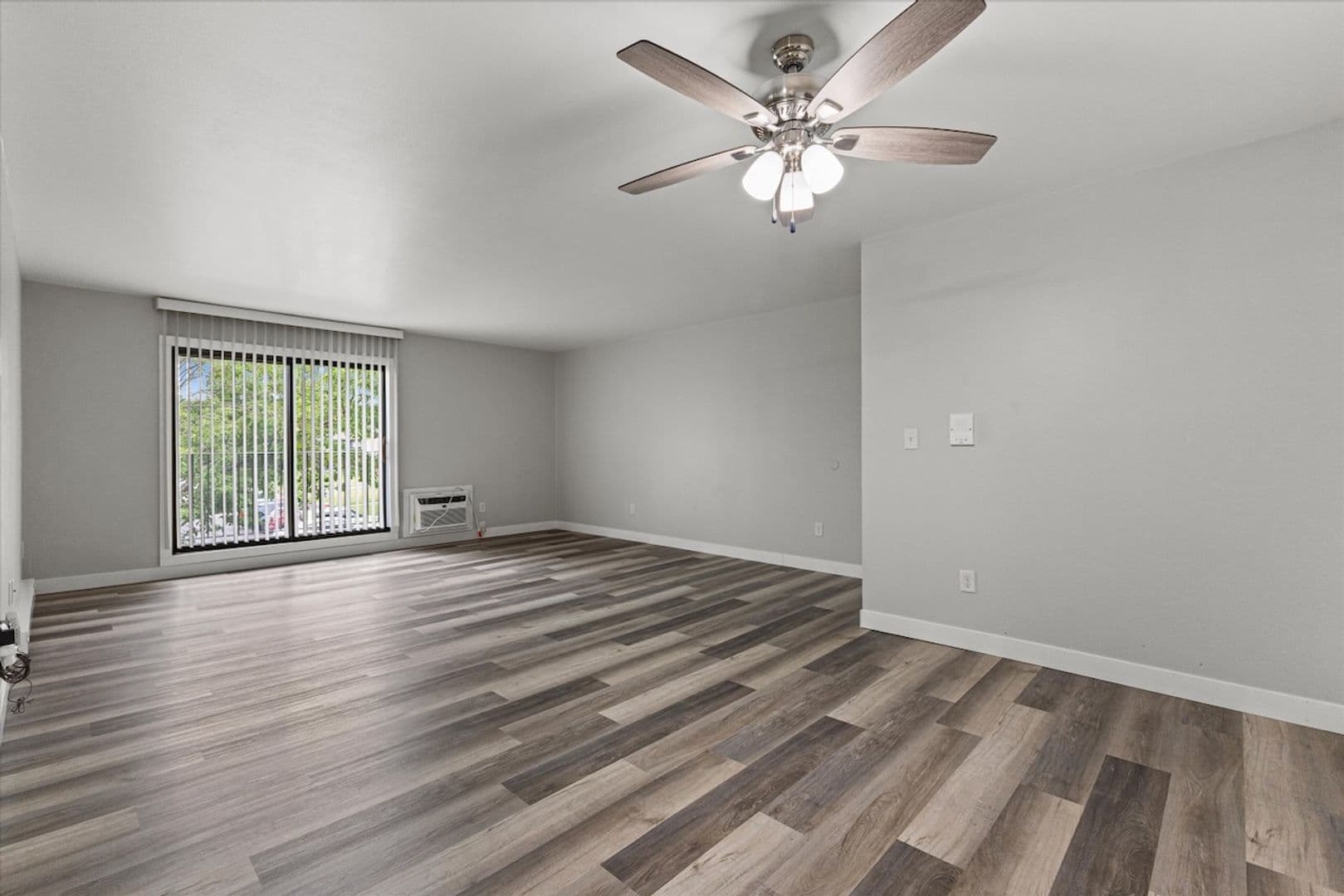 Fond Du Lac Apartment: 571 W Arndt St.