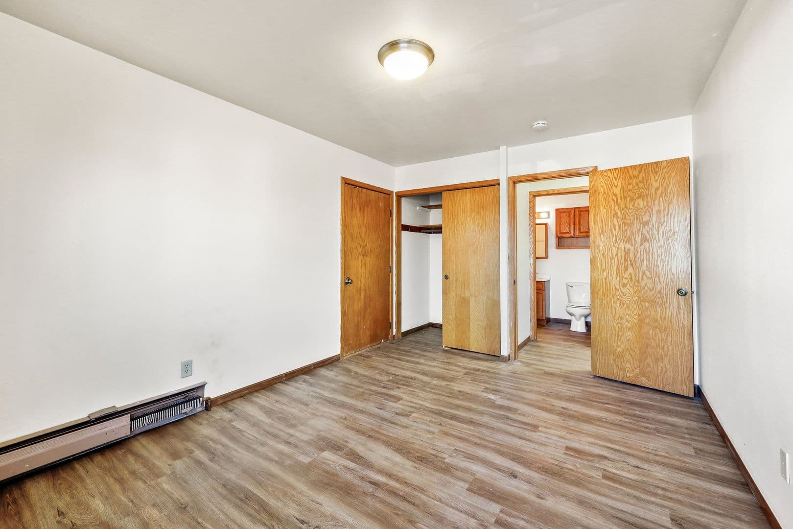 Whitewater Apartment: 1143 W. Carriage Dr.