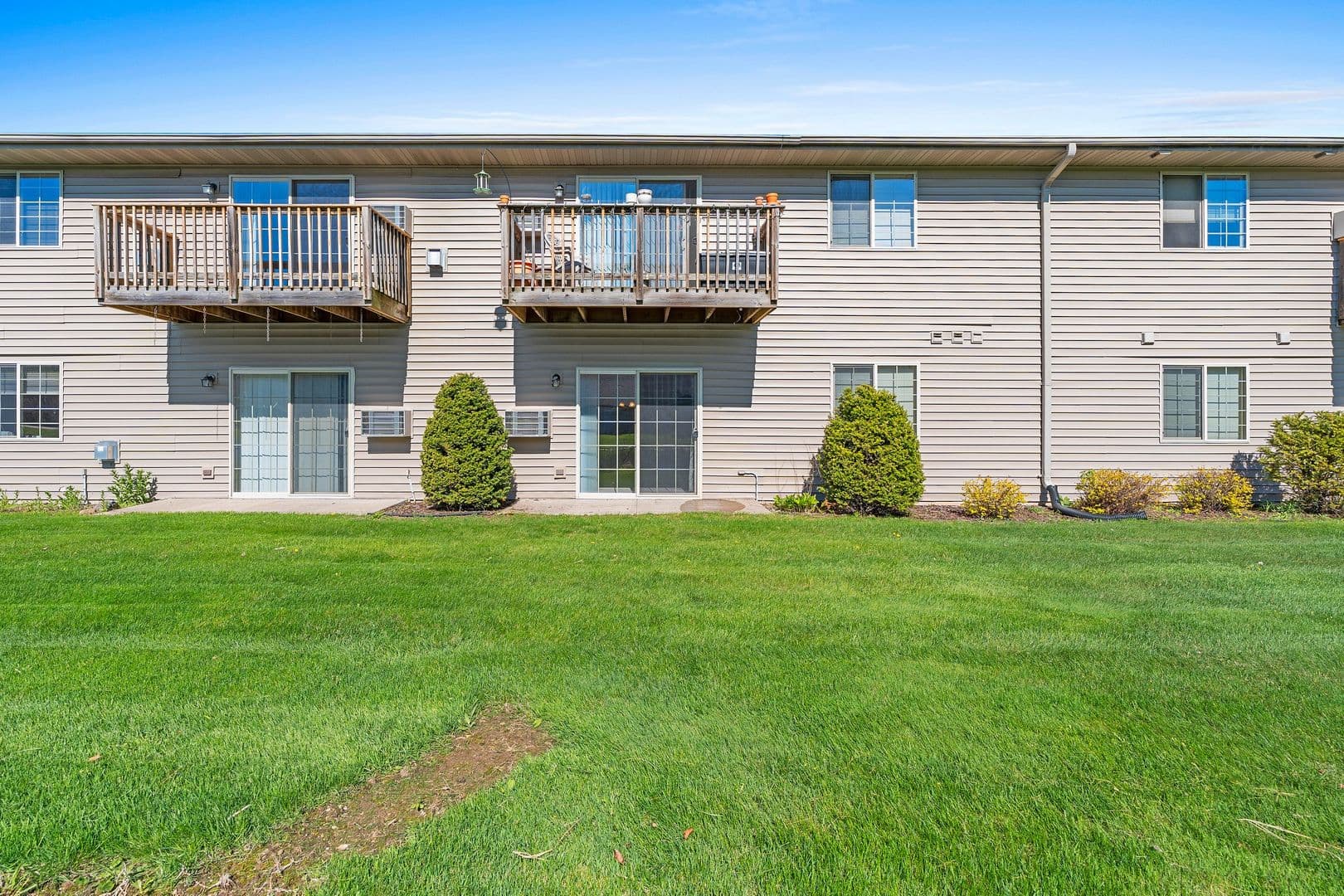 Cecil Apartment: 308 Golfview Road