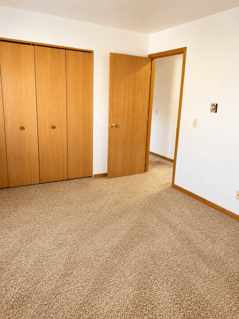 McFarland Apartment: 4716 & 4718 Dale St.