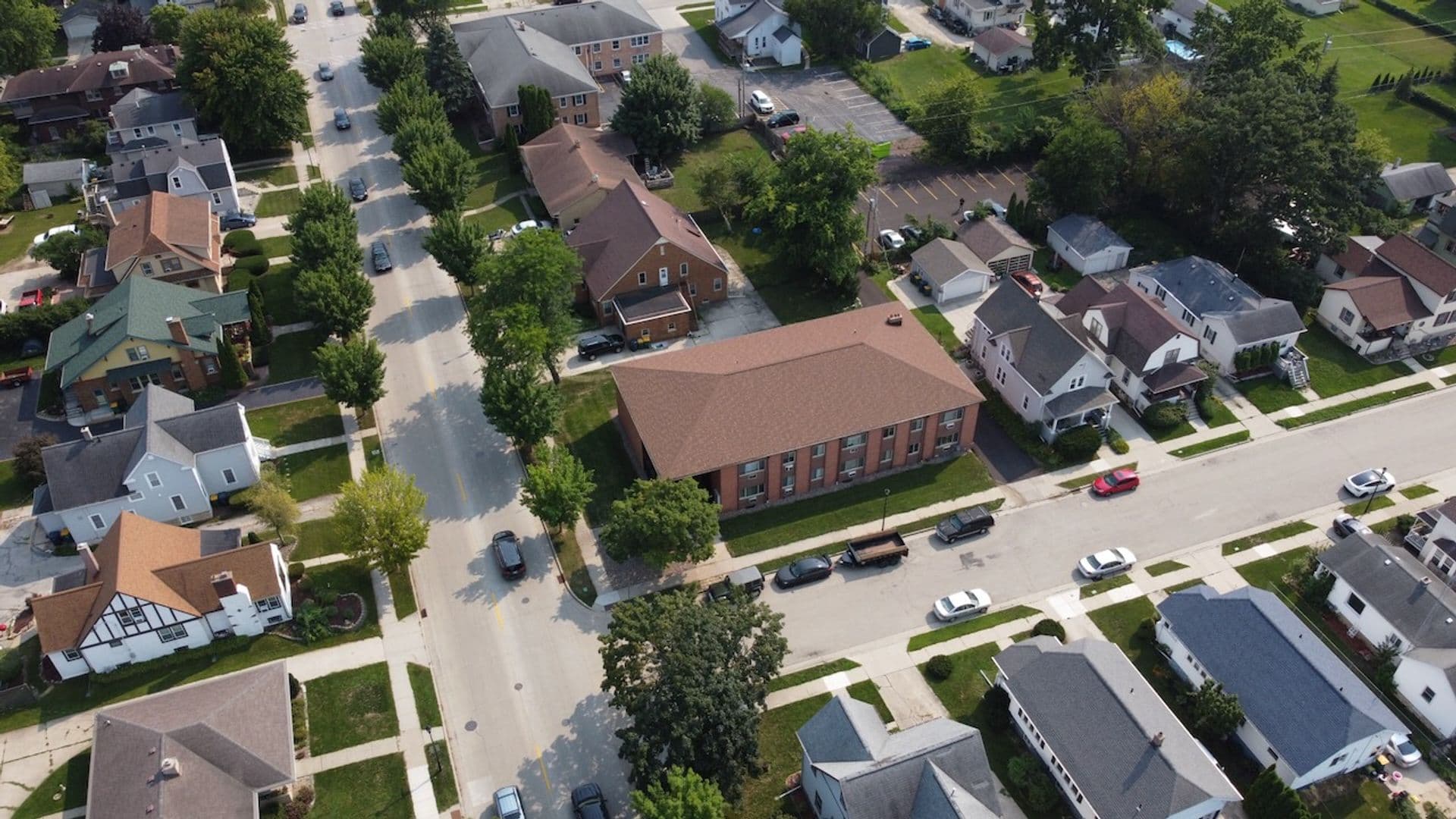 Fond Du Lac Apartment: 202 E. Rees Street